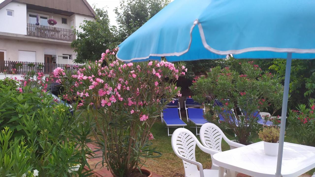 Leander Apartman Balatonlelle Zewnętrze zdjęcie